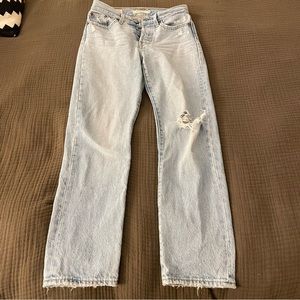 Light Wash Premium Levi’s Wedgie Straight Jeans